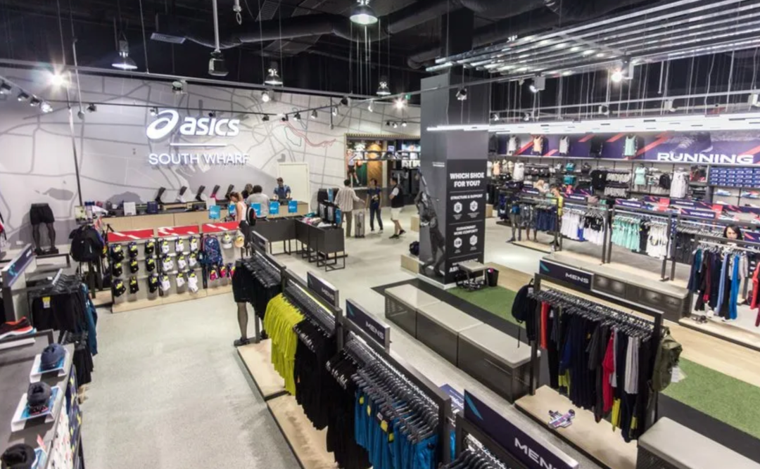 ASICS 表示，未获政府认证的情况下，从任何国家进口鞋履都不可行。