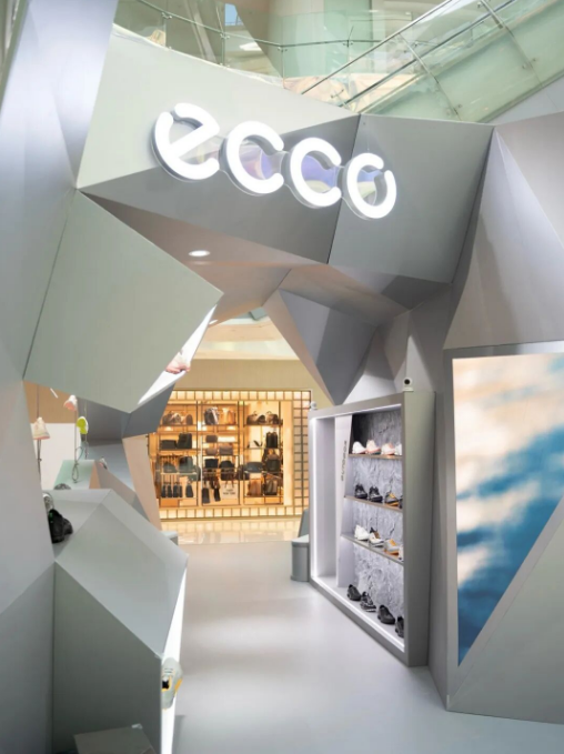 重磅！前锐步高管加入知名鞋企！