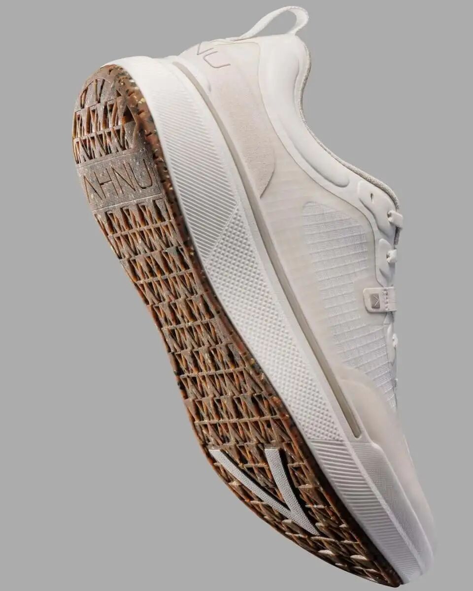 重磅！知名鞋企宣布关停这两个品牌！